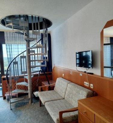 Mitterfirmiansreut Apartment | Pet-Friendly Mezonet Almberg Apartments for Family Fun