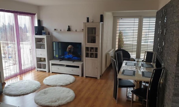 Nova Dubnica Apartment | Charming Mezonetový Apartmán in Novej Dubnice Center
