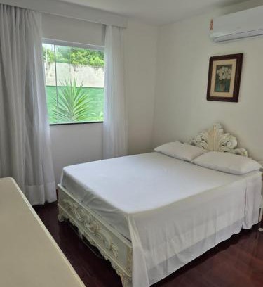 Sao Domingos House | Highly Rated MF Flat: Pet & Child-Friendly Retreat