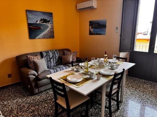 Taormina Apartment | MF House