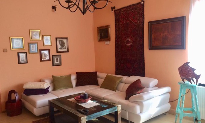 Belatelep Apartment | Guest Rated 10/10 at MG Apartmanház with Ocean Views