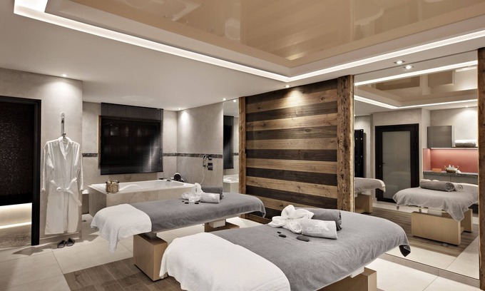 Samoens Hotel | Discover Hôtel Alexane: 4-Star Rated with Pool & Spa