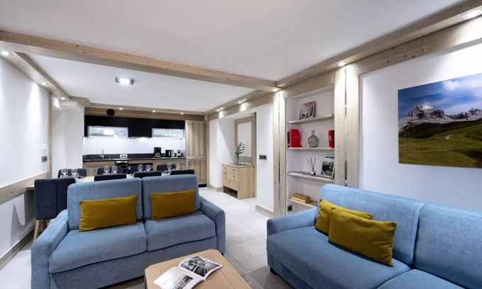Le Grand-Bornand Apartment | Spacious Residence Le Roc des Tours - Perfect for Families