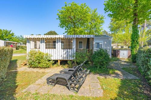 Ronce-les-Bains Other | Oceanfront Retreat at Mh 169 Ronce les Bains - Rated 9/10