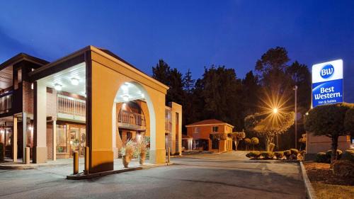 Monmouth Junction Hotel | Budget-Friendly MHO Inn and Suites with Family Amenities