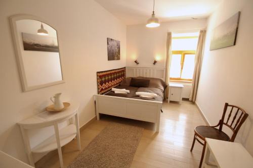 Koveskal Bed & Breakfast | Guest Rated 10/10: Mi a Kő Vendégház with Breakfast