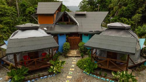 Capurgana Hotel | Oceanfront Glamping: Mi Casa Es Tu Casa with Top Ratings