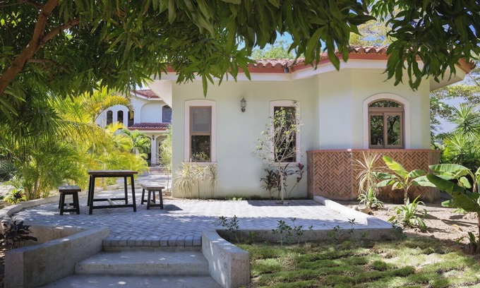 Playa Colorado Apartment | Beachfront Haven: Mi Casita Soñada with Spa & Ocean Views