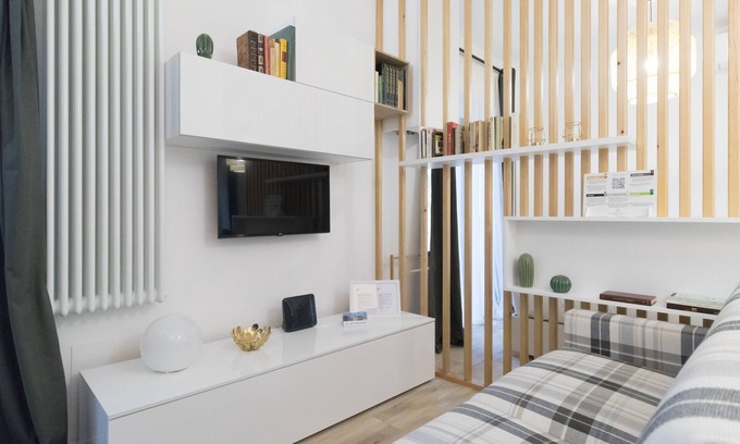 Centro Direzionale Apartment | Convenient Fara 1 Hotel in Milano with Pet-Friendly Amenities