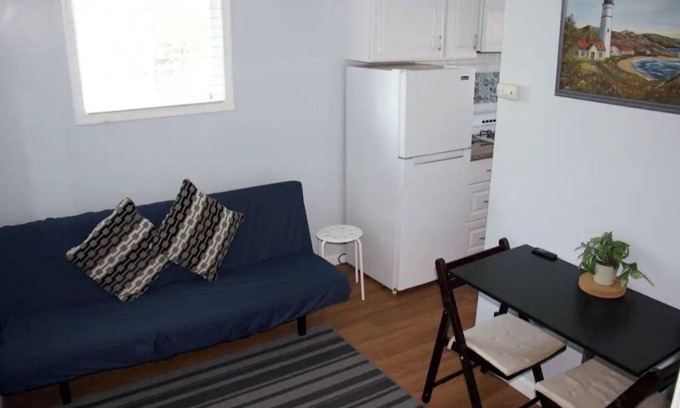 Vallejo House | Cozy Mia's Tiny House Near Shops & Cafes for Families