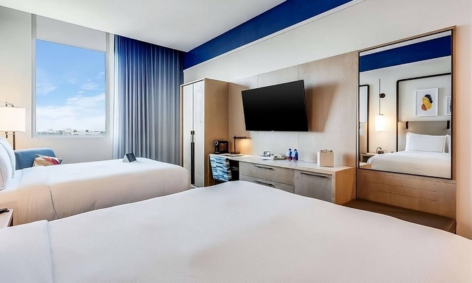 Ojus Hotel | Experience Miami Vibes: Rooftop Pool & Pet-Friendly Stay