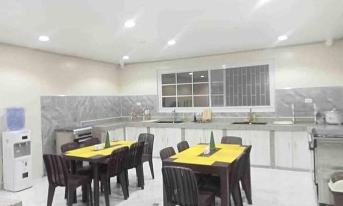 Cabuyao Apartment | Cozy Couples Suite at Michael's Homestay with Breakfast