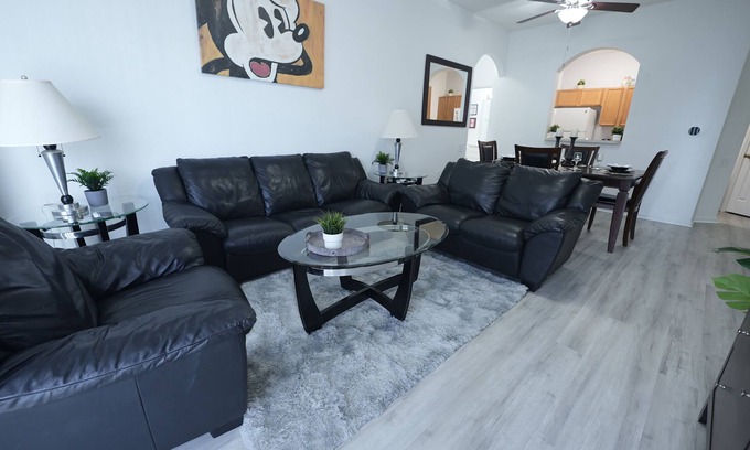 Crestwynd Bay Condo | Family-Friendly Mickey's Windsor Hills with Pool & Spa