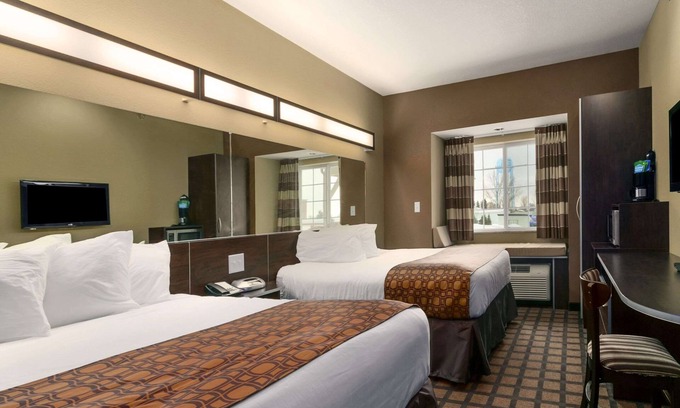 Minot Hotel | Discover Comfort at Microtel Inn and Suites Minot