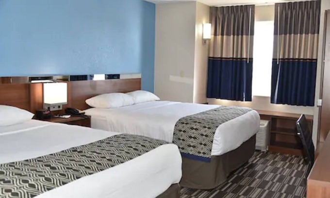 Fond du Lac Hotel | Convenient Stay at Microtel Inn & Suites Fond Du Lac