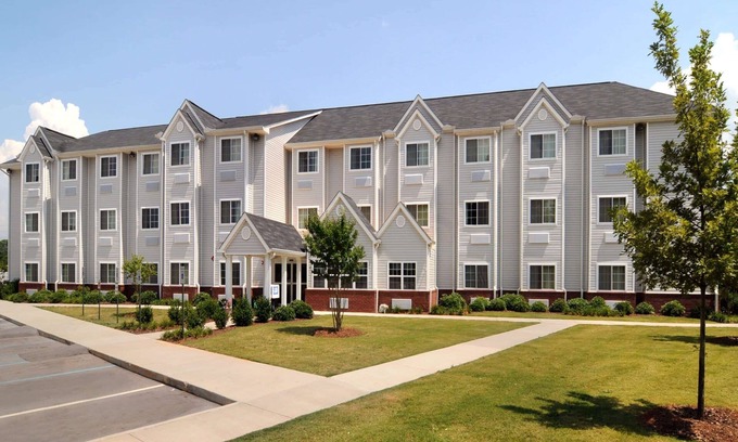 Normal Hotel | Comfortable Stay at Microtel Inn & Suites in Huntsville