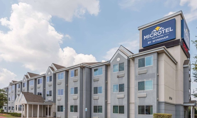 Fort Worth Hotel | Comfort and Convenience at Microtel Inn & Suites, Ft. Worth