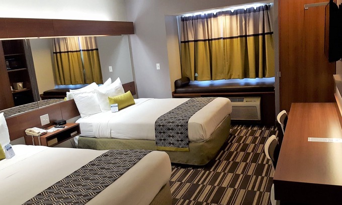 Bellevue Hotel | Comfortable Microtel Inn & Suites with Family-Friendly Amenities