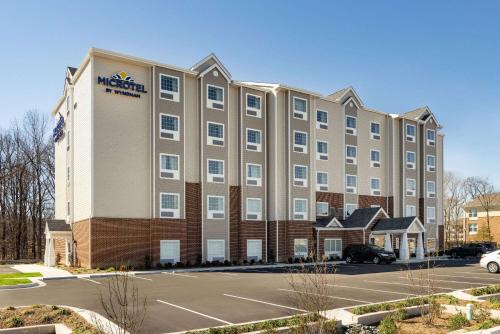 Gambrills Hotel | Pet-Friendly Microtel Inn & Suites in Gambrills - 8/10 Rating
