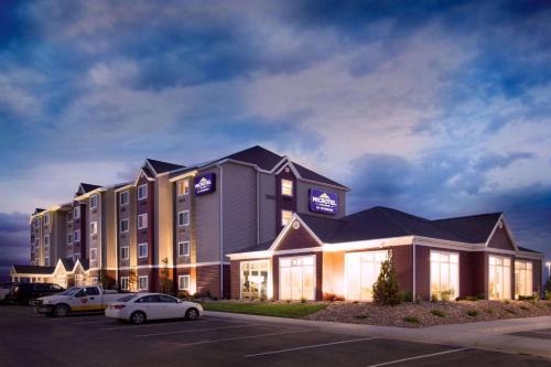 Naples Hotel | Relaxing Stay at Microtel Inn & Suites Vernal/Naples