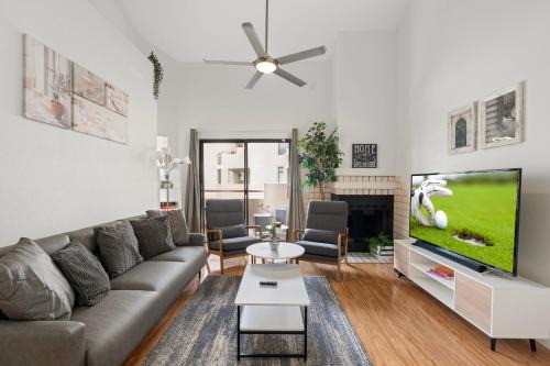 Paradise Valley Village Apartment | Mid-Century Duplex with Private Balconies