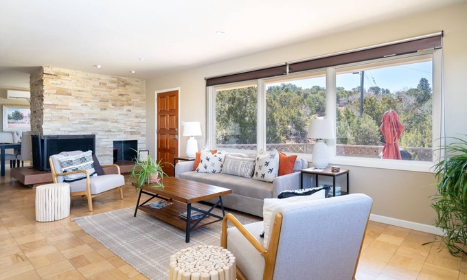 Northeast Santa Fe House | Stylish Mid-century Modern Retreat, Steps from the Plaza