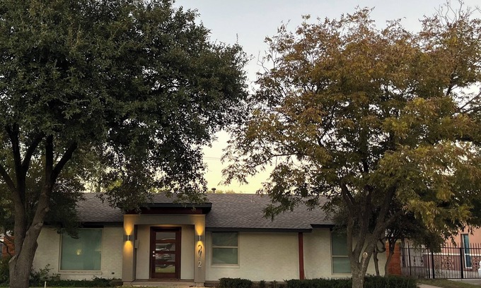 Dallas House | Mid Century Modern Home with Pool and LOW KEY Party space