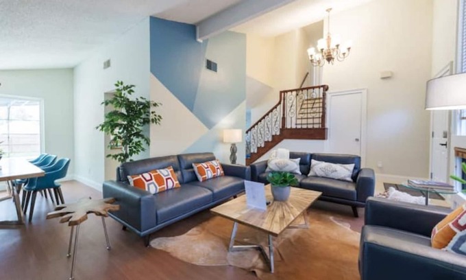 Orlando House | Mid-century Modern Villa with Pool, 10/10 Guest Rated