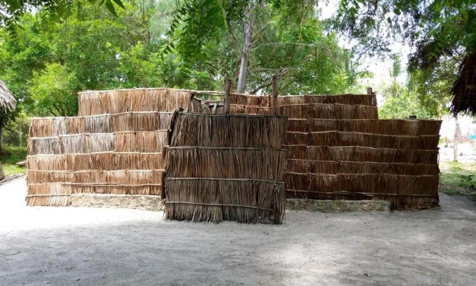 Watamu Bed & Breakfast | Eco-Friendly Room at Mida Creek Eco Camp - Family & Pet Friendly