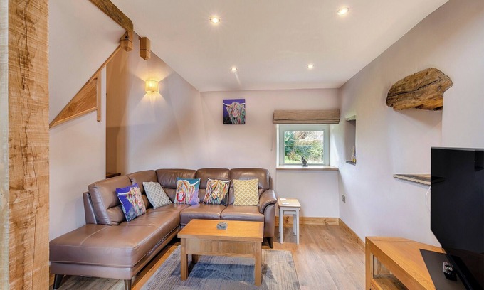 Litton Cottage | Cozy 2-Bedroom Stay in Litton, Near Buxton for Families