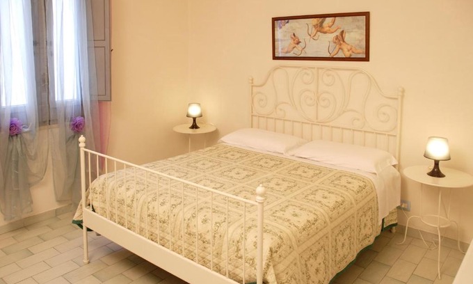 Savelletri Apartment | Cozy Midiè B&B Savelletri: Perfect for Families & Friends
