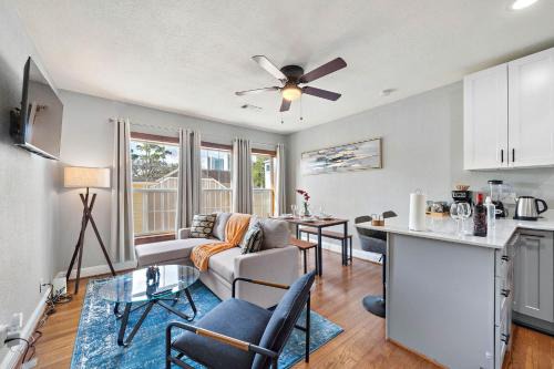 MacGregor Apartment | Ideal Retreat Near Med Center with Patio & BBQ Amenities