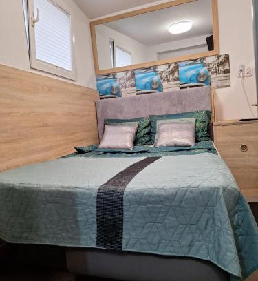 Szczecinek Apartment | Pet-Friendly Haven: BR sc NR1 with 9.6 Review Score