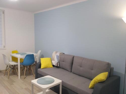 Sandomierz Apartment | Top-Rated Mieszkanie Krukowska: Family-Friendly Retreat