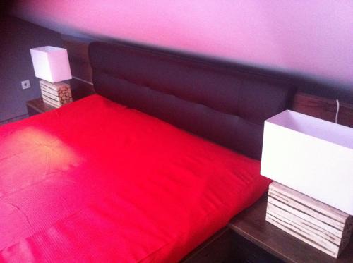 Olesno Apartment | Ideal Stay at Mieszkanie w Centrum Olesna - Pet & Child Friendly