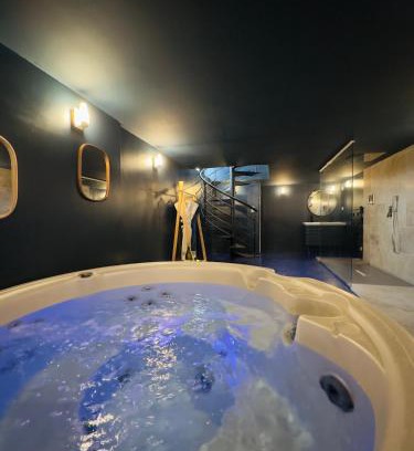 Saint Augustin Apartment | Relaxing Getaway at Mieuxqualhotel with Private Jacuzzi