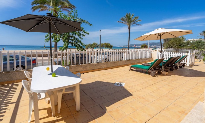 Palma de Mallorca Villa | Mitjorn - Just Steps from the Beach with Ocean Views