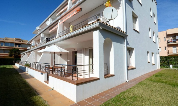 Els Griells Apartment | Cozy Stay at Migjorn Mar BX-2 with Oceanfront Views