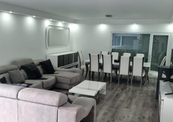 Odivelas House | Comfortable Mikaela Guest House with Family-Friendly Amenities
