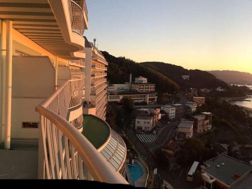 Kira-cho Resort | Relaxing Getaway at Mikawawan Resort Linx with Pool & Spa