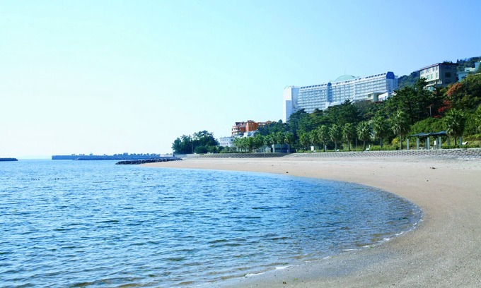 Kira-cho Hotel | Discover Mikawawan Resort Linx: Family-Friendly Getaway