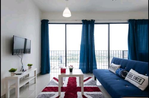 Shah Alam Apartment | Relax at Miko's Studio: 4-Star Stay with Pool & Hot Tub