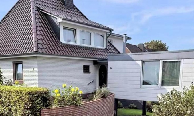 Stade Apartment | Discover Family-Friendly Comfort at Mikos Unterkunft