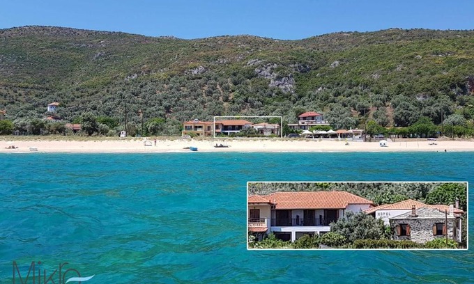 Kali Vrysi Hotel | Discover Mikro Beach Hotel: Oceanfront and Pet-Friendly Getaway