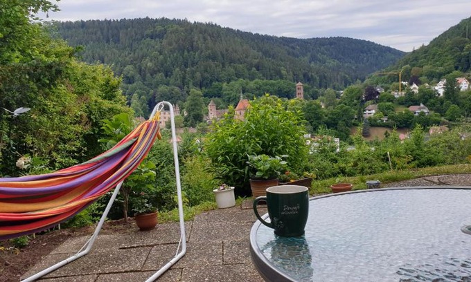 Hirsau Apartment | Family-Friendly Miky Home with Exceptional 8.8/10 Rating