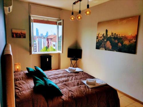 Montalbino Apartment | Milano City View - Stylish Apartment with Restaurant Access