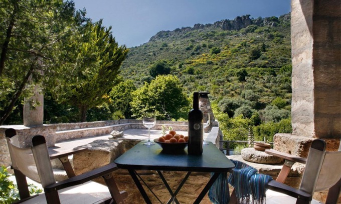 Milia House | Experience Milia Mountain Retreat: Top-Rated Family Getaway