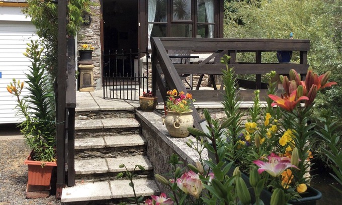 Aveton Gifford Cottage | Cozy 1 Bedroom Retreat in Aveton Gifford Near Kingsbridge