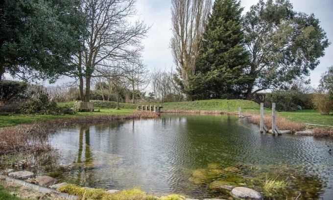 Woodbridge Apartment | Cozy Mill Cottage in Tunstall with Breakfast & Kitchen