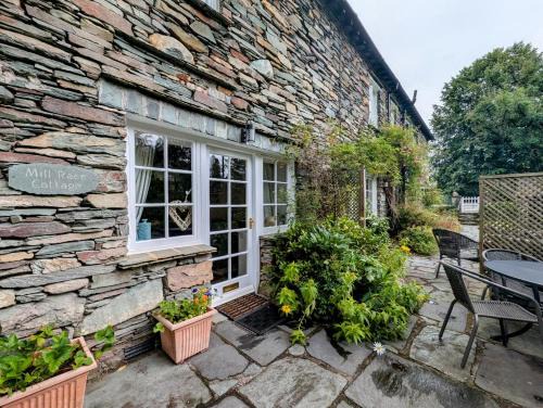 Elterwater House | Family-Friendly Retreat at Mill Race Cottage Awaits You